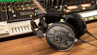 Audio-Technica ATH-R70xa