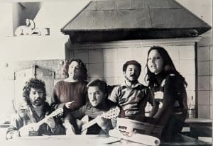 Il Mito – Unconventional Archive: Mezzo secolo di storia del Canzoniere Grecanico Salentino